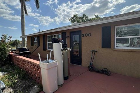 Propiedad comercial en venta en North Port, Florida, 5 dormitorios, 169.18 m2 № 1762226 - foto 12