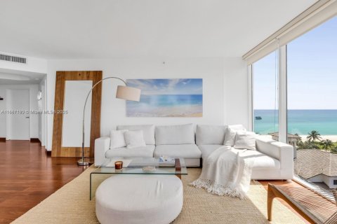 Copropriété à louer à Miami Beach, Floride: 2 chambres, 128.21 m2 № 1941666 - photo 2