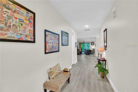 Casa en venta en Vero Beach, Florida, 3 dormitorios, 206.06 m2 № 2309936 - foto 4