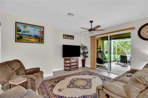 Casa en venta en Vero Beach, Florida, 3 dormitorios, 206.06 m2 № 2309936 - foto 10