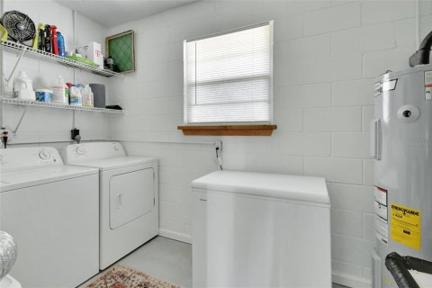 House in Astor, Florida 3 bedrooms, 96.62 sq.m. № 1837363 - photo 24