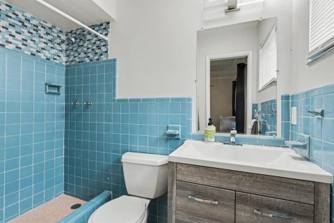 Купить виллу или дом в Лайтхаус-Пойнт, Флорида 1 комната, 105.17м2, № 2256450 - фото 13