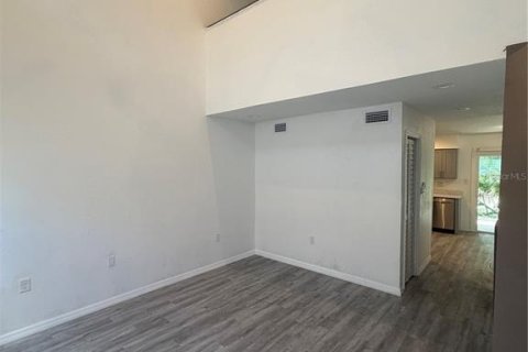 Townhouse in Orlando, Florida 1 bedroom, 70.79 sq.m. № 2202088 - photo 2