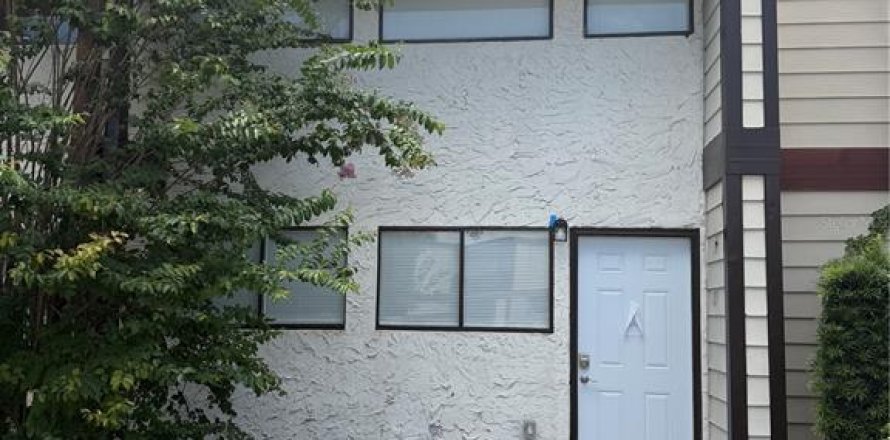 Townhouse in Orlando, Florida 1 bedroom, 70.79 sq.m. № 2202088