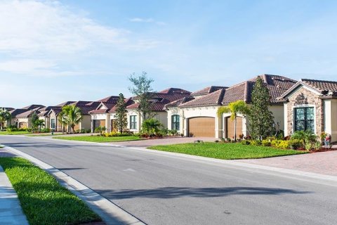 What is happening in the South Florida real estate market