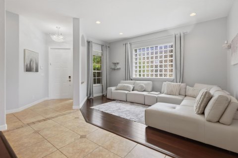 House in Parkland, Florida 4 bedrooms, 209.22 sq.m. № 2190086 - photo 6