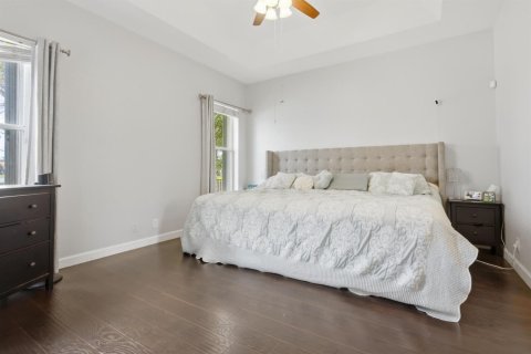 House in Parkland, Florida 4 bedrooms, 209.22 sq.m. № 2190086 - photo 14
