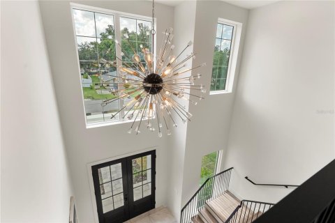 Casa en venta en Orlando, Florida, 4 dormitorios, 277.41 m2 № 1873535 - foto 23