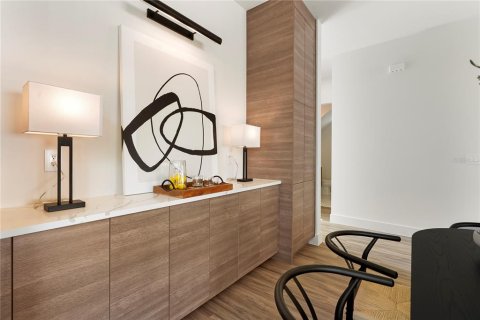 Casa en venta en Orlando, Florida, 4 dormitorios, 277.41 m2 № 1873535 - foto 15