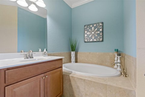 Condo in Bradenton, Florida, 3 bedrooms  № 1158050 - photo 26