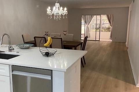 Copropriété à vendre à Coconut Creek, Floride: 2 chambres, 107.4 m2 № 2022115 - photo 3