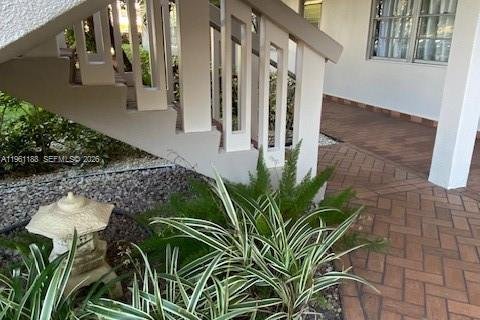 Copropriété à vendre à Coconut Creek, Floride: 2 chambres, 107.4 m2 № 2022115 - photo 30