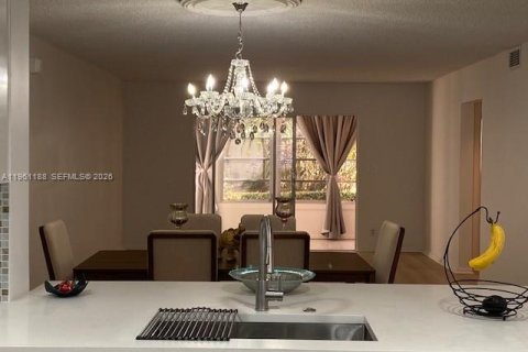 Copropriété à vendre à Coconut Creek, Floride: 2 chambres, 107.4 m2 № 2022115 - photo 6