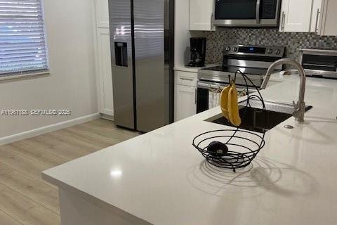 Copropriété à vendre à Coconut Creek, Floride: 2 chambres, 107.4 m2 № 2022115 - photo 4