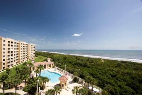Condominio en venta en Palm Coast, Florida, 3 dormitorios, 152.36 m2 № 2126087 - foto 3