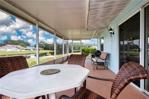 House in Sun City Center, Florida 2 bedrooms, 140.84 sq.m. № 2388100 - photo 25