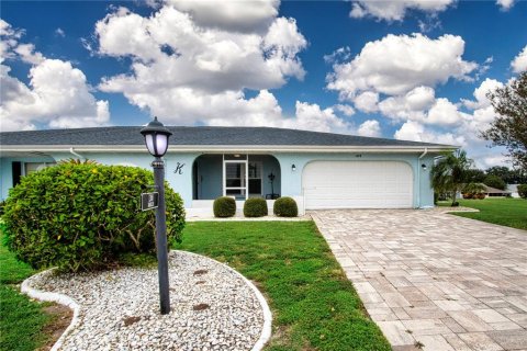 House in Sun City Center, Florida 2 bedrooms, 140.84 sq.m. № 2388100 - photo 3