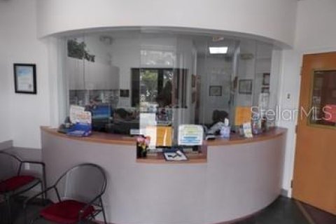 Immobilier commercial à vendre à Sanford, Floride: 185.8 m2 № 2206225 - photo 4