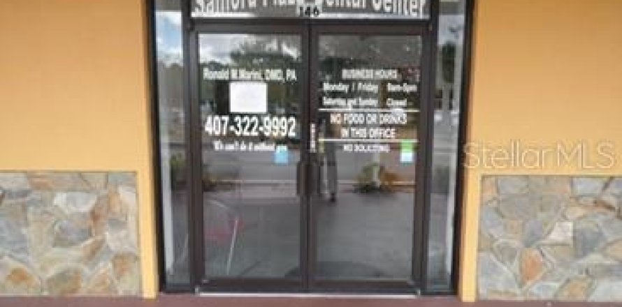 Immobilier commercial à Sanford, Floride 185.8 m2 № 2206225