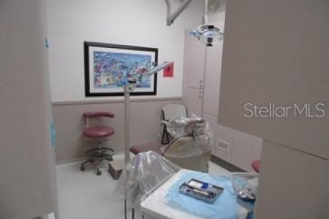 Immobilier commercial à vendre à Sanford, Floride: 185.8 m2 № 2206225 - photo 8