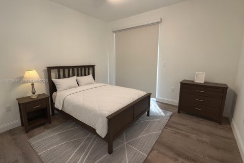 Touwnhouse à louer à Miramar, Floride: 3 chambres, 116.69 m2 № 1977438 - photo 10