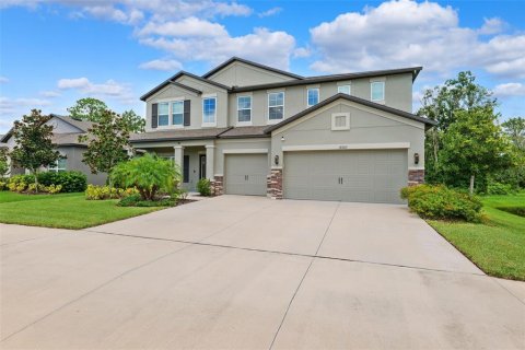 House in Spring Hill, Florida 4 bedrooms, 305.83 sq.m. № 1887055 - photo 2