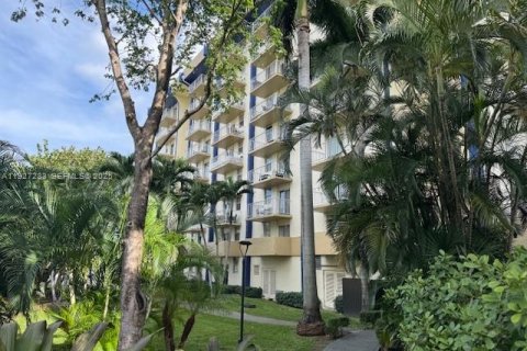 Copropriété à louer à Miami, Floride: 1 chambre, 55.56 m2 № 1986227 - photo 12