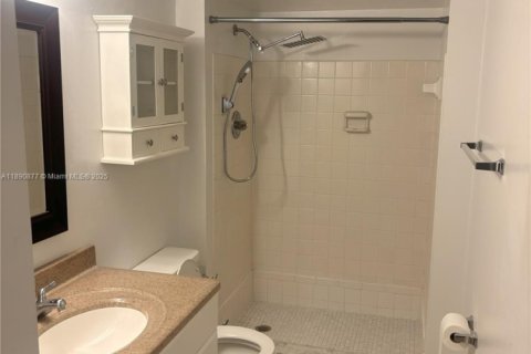 Copropriété à louer à Boca Raton, Floride: 2 chambres, 86.96 m2 № 1946728 - photo 11