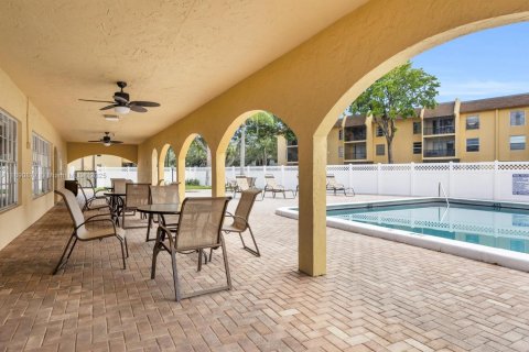 Copropriété à louer à Boca Raton, Floride: 2 chambres, 86.96 m2 № 1946728 - photo 25