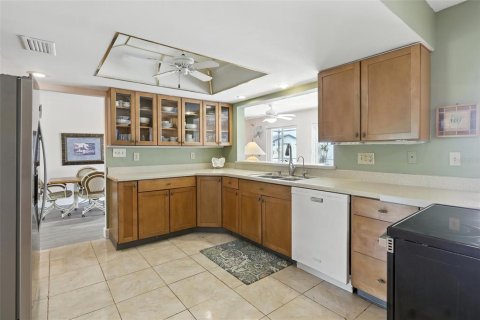Купить виллу или дом в Порт-Шарлотт, Флорида 7 комнат, 154.59м2, № 1824207 - фото 9