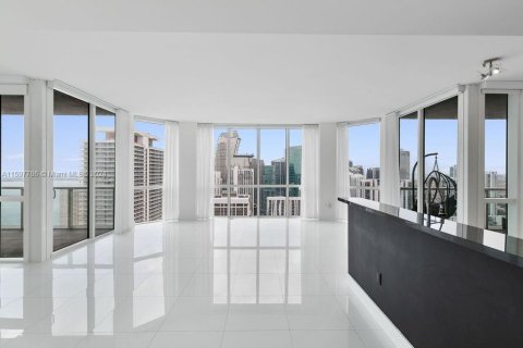 Condominio en venta en Miami, Florida, 3 dormitorios, 166.76 m2 № 1707207 - foto 9