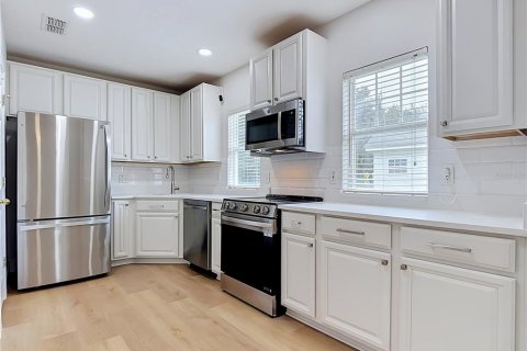Touwnhouse à vendre à Celebration, Floride: 2 chambres, 133.78 m2 № 2408329 - photo 9
