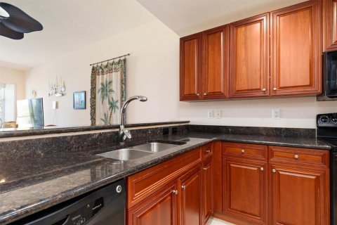 Condo in Punta Gorda, Florida, 2 bedrooms  № 1732300 - photo 17