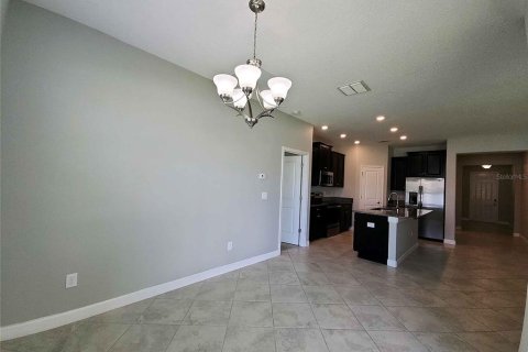 House in Riverview, Florida 3 bedrooms, 160.91 sq.m. № 1866726 - photo 10
