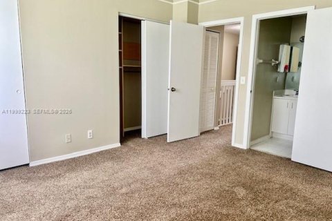 House in Weston, Florida 2 bedrooms, 103.12 sq.m. № 2064840 - photo 19