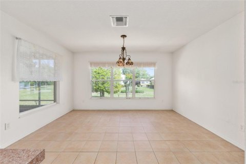 Villa ou maison à vendre à Summerfield, Floride: 3 chambres, 146.32 m2 № 2148166 - photo 18