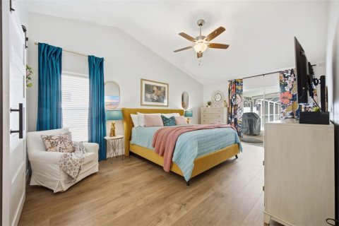 House in Valrico, Florida 3 bedrooms, 178.65 sq.m. № 2210861 - photo 19