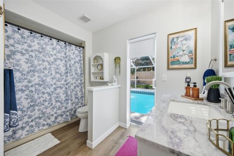 House in Valrico, Florida 3 bedrooms, 178.65 sq.m. № 2210861 - photo 30