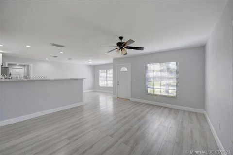 Casa en alquiler en Davie, Florida, 3 dormitorios, 122.35 m2 № 2085024 - foto 6
