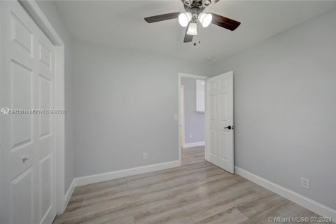 Casa en alquiler en Davie, Florida, 3 dormitorios, 122.35 m2 № 2085024 - foto 15