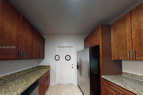 Propiedad comercial en venta en Miami, Florida, 337.24 m2 № 1764103 - foto 21