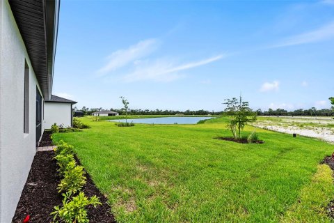 House in North Port, Florida 3 bedrooms, 209.87 sq.m. № 1813774 - photo 22