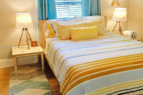 Immobilier commercial à vendre à Miami, Floride № 2004678 - photo 15