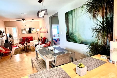 Immobilier commercial à vendre à Miami, Floride № 2004678 - photo 18