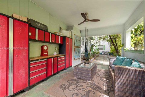 Immobilier commercial à vendre à Miami, Floride № 2004678 - photo 6