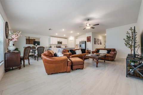 Villa ou maison à vendre à San Antonio, Floride: 4 chambres, 179.86 m2 № 2230743 - photo 13