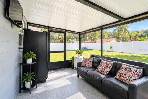 Villa ou maison à vendre à Tampa, Floride: 3 chambres, 112.41 m2 № 2388818 - photo 17