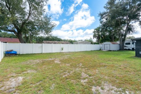 Villa ou maison à vendre à Tampa, Floride: 3 chambres, 112.41 m2 № 2388818 - photo 23