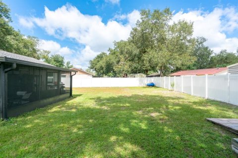 Villa ou maison à vendre à Tampa, Floride: 3 chambres, 112.41 m2 № 2388818 - photo 18
