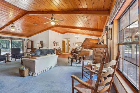 Купить виллу или дом в Бушнелл, Флорида 10 комнат, 413.51м2, № 1554790 - фото 16
